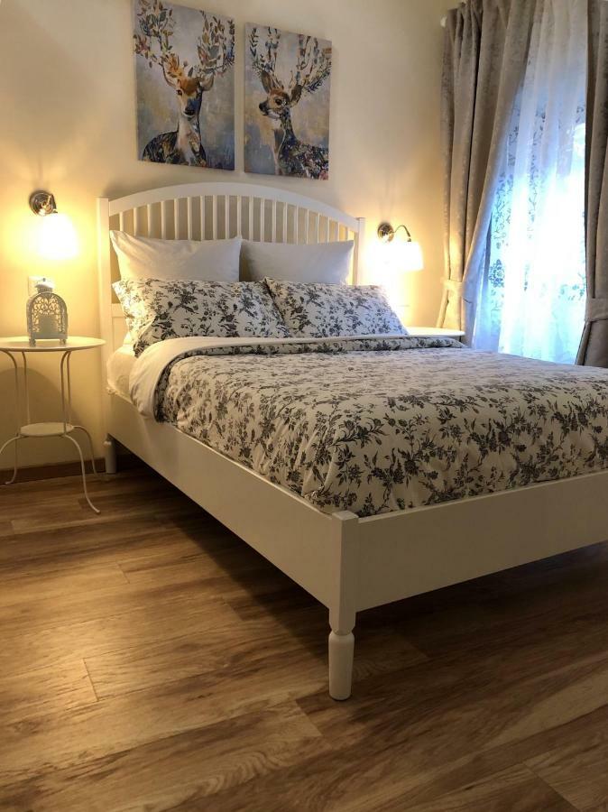 ホテル Alessia House バニョレージョ エクステリア 写真